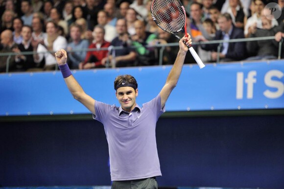 Dimanche 24 octobre 2010, Roger Federer a remporté le 64e titre de sa carrière, à Stockholm. Son trophée lui a été remis par la princesse Victoria de Suède.