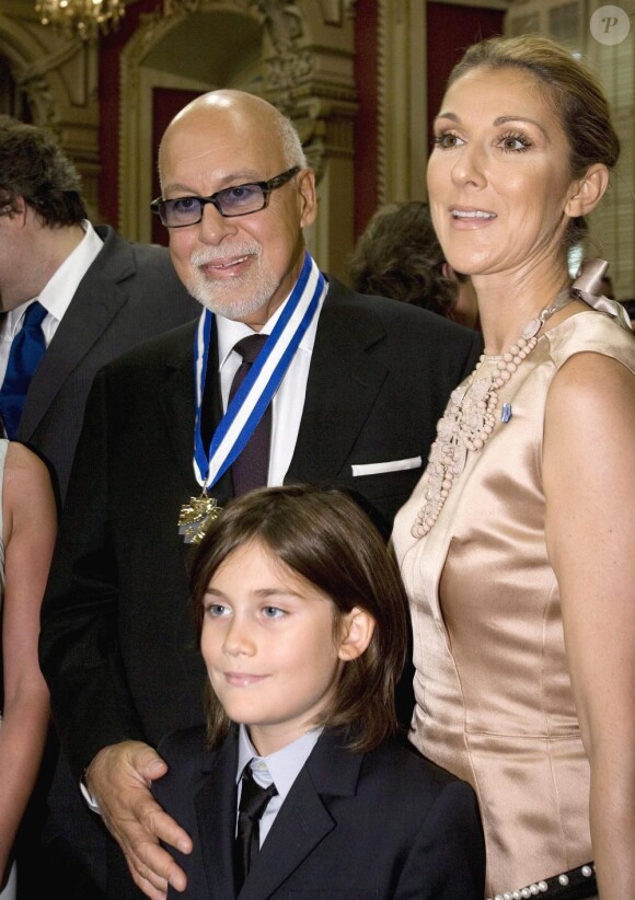 René Angélil, Céline Dion et leur fils René-Charles en juin 2009