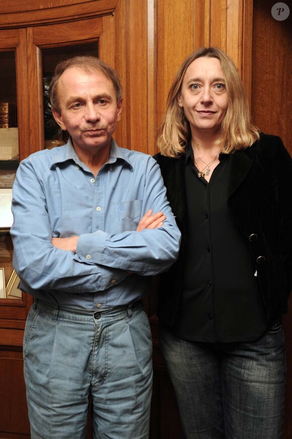 Remise du Goncourt et du Renaudot au restaurant Drouant, à PAirs, le 8 novembre 2010 : Michel Houellebecq et Virginie Despentes