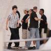 Robert Pattinson sur le tournage de Twilight 4 au Brésil le 8 novembre 2010