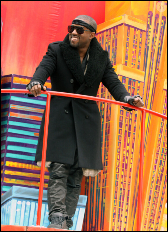 Kanye West participe à la parade Macy's de Thanksgiving, jeudi 25 novembre, à New York.