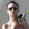 Juliette Lewis en vacances à Mexico. A 37 ans, elle est élancée et ravissante en bikini. Novembre 2010
