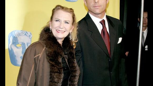 Juliet Mills et Maxwell Caulfield : 18 ans d'écart... mais 30 ans de mariage !