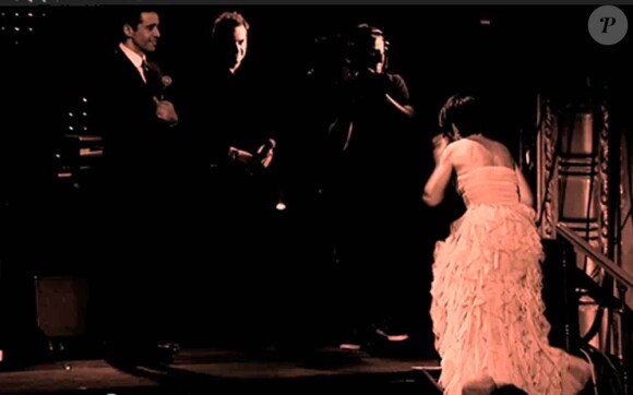 En parodiant Marion Cotillard et son acceptance speech de son Oscar de la meilleure actrice reçu en 2008, Florence Foresti a ravi les invités de la cérémonie des Grands Prix Sacem, fin novembre 2010 !