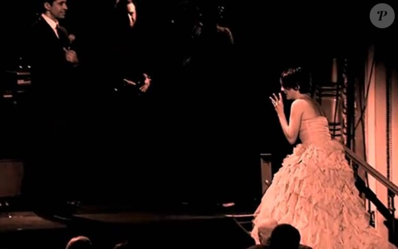 En parodiant Marion Cotillard et son acceptance speech de son Oscar de la meilleure actrice reçu en 2008, Florence Foresti a ravi les invités de la cérémonie des Grands Prix Sacem, fin novembre 2010 !