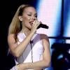 Kylie Minogue sur scène, à Londres, le 5 décembre 2010