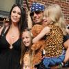 Bret Michaels, 47 ans, frontman du groupe glam'rock Poison, a subi en janvier 2011 une chirurgie cardiaque pour réparer une anomalie décelée au printemps 2010...