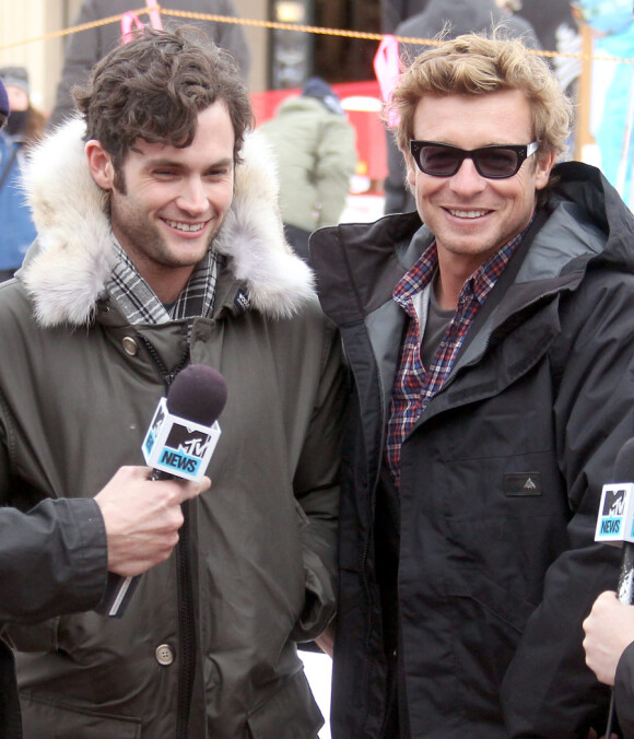 Penn Badgley et Simon Baker lors du festival de Sundance le 25 janvier 2011 à Park City dans l'Utah aux Etats-Unis