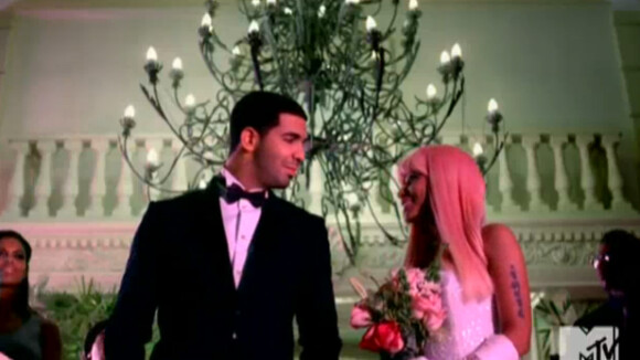 "Moment 4 life" : Assistez à l'incroyable mariage de Nicki Minaj et Drake !