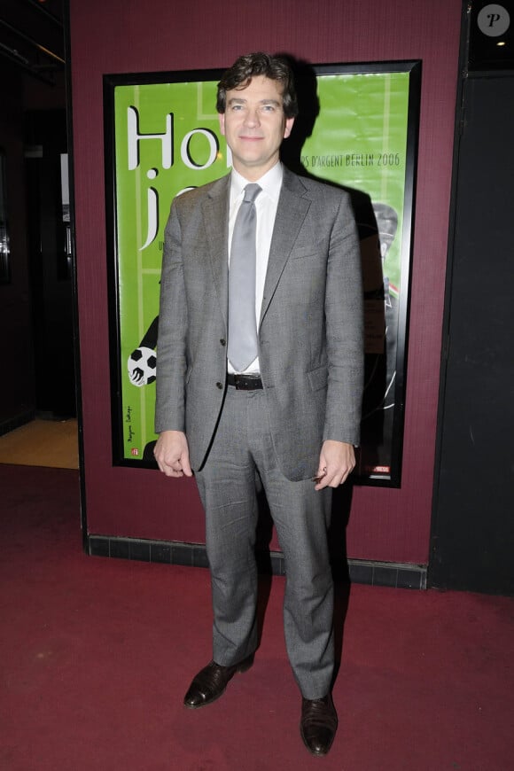 Arnaud Montebourg lors de la projection du film Hors jeu à Paris en soutien au réalisateur Jafar Panahi le 1er février 2011