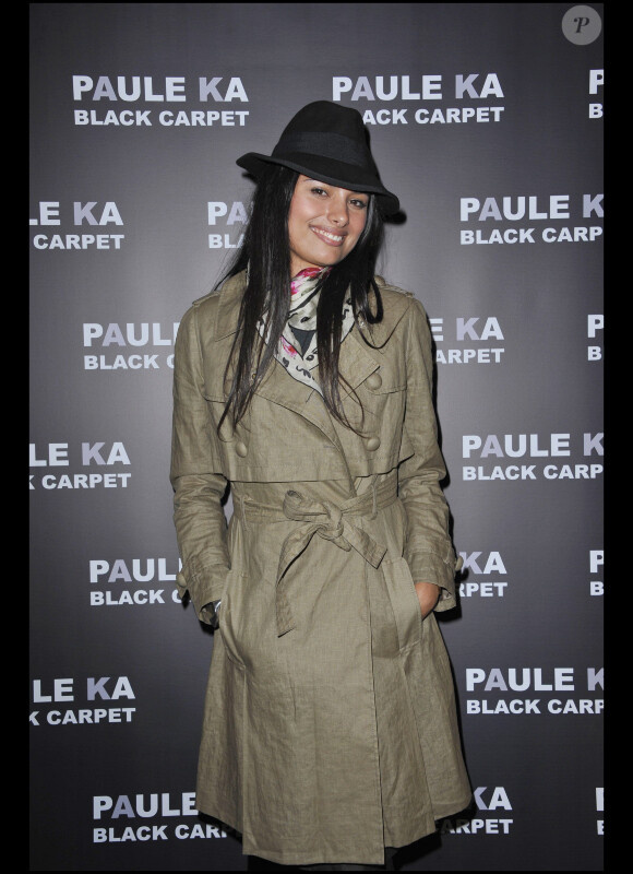 Gabriella Wright à la présentation de la collection Black Carpet de Paule Ka au Carmen à Paris, le 8 février 2011.