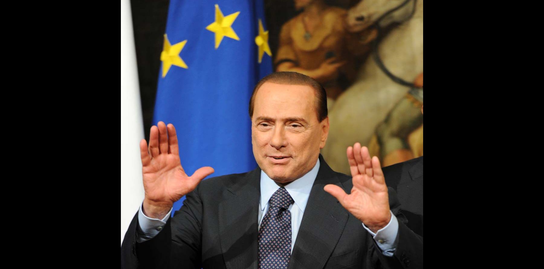 Rubygate : Silvio Berlusconi bientôt traîné devant le tribunal ? - Purepeople