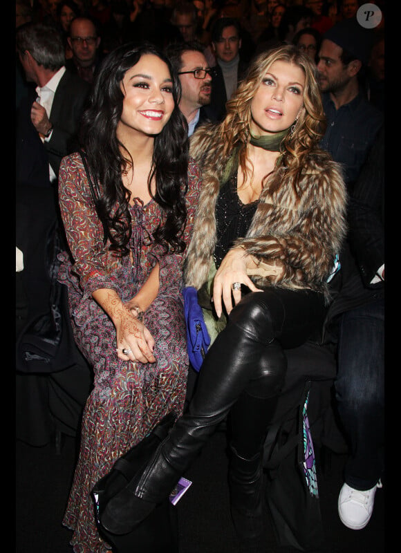 Vanessa Hudgens et Fergie au défilé d'Anna Sui durant la Fashion Week de New York, le 16 février 2011.