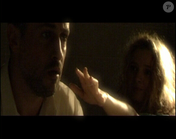 David Sarfati et Sarah Forestier dans Une femme en miroir, d'Olivier Grégoire