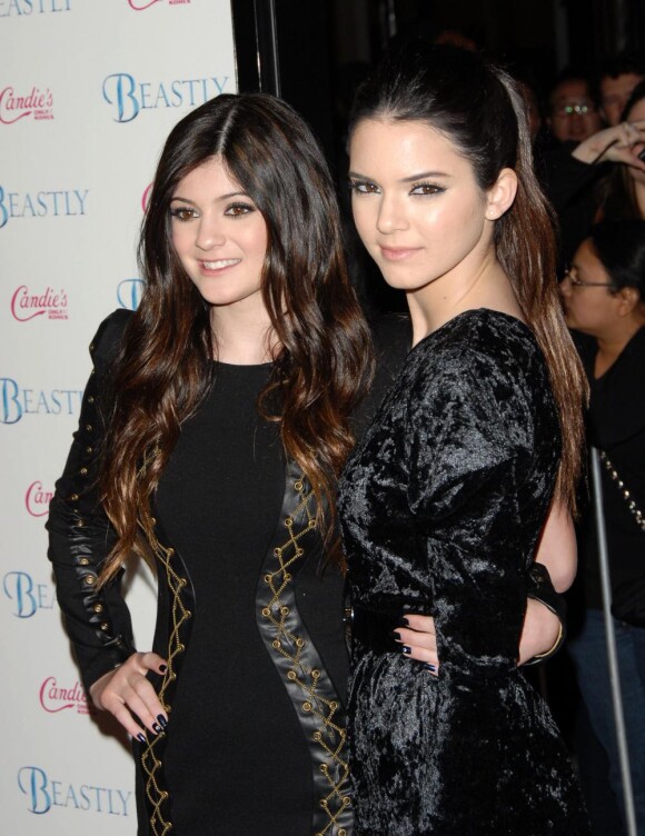 Kendalles et Kylie Jenner à la première du film Beastly à Los Angeles, le 24 février 2011.