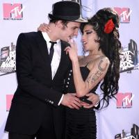 Amy Winehouse : Son ex-mari arrêté pour vol avec violence et détention d'arme !