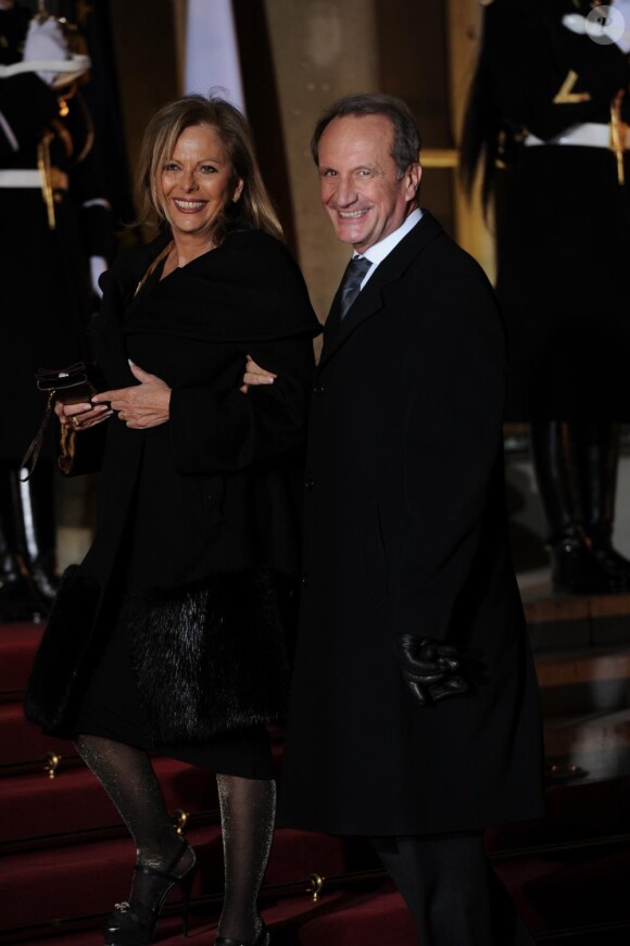 Gérard Longuet et son épouse lors du dîner avec l'invité d'honneur le président d'Afrique du sud, à l'Elysée le 2 mars 2011 à Paris
 