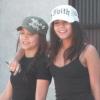 Vanessa Hudgens a été photographiée vendredi 4 mars avec sa soeur Stella, 15 ans, et sa maman Gina, à Studio City. 