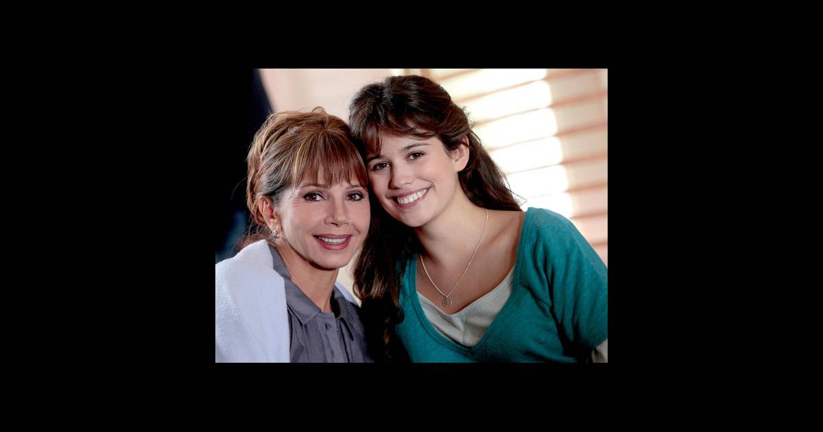 Clem Saison 2 épisode 3 Streaming Clem : L'ado-maman perd trois millions de fans... mais a un adorable