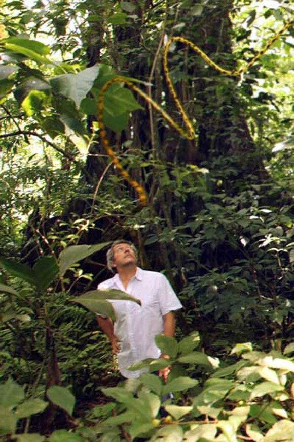 Alain Chabat lors des repérages pour HOUBA ! Le Marsupilami et l'orchidée de Chicxulub (film le plus cher produit en 2010 qui sortira le 4 avril 2012), au Mexique, en septembre 2010.