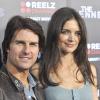 Katie Holmes et Tom Cruise à la première mondiale de la série The Kennedys, le 28 mars 2011, à Beverly Hills (Los Angeles, USA).
