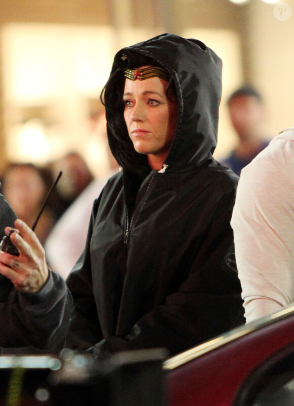 Adrianne Palicki sur le tournage de Wonder Woman (29 mars 2011 à Los Angeles)