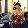 Adrianne Palicki sur le tournage de Wonder Woman (30 mars 2011 à L.A.)