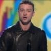 Justin Timberlake reçoit un prix d'honneur pour son action humanitaire, lors de la cérémonie des Kids' Choice Awards 2011, samedi 2 avril 2011. 