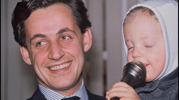 Nicolas Sarkozy : De son enfance à L'Elysée, vous saurez tout sur... le Nico !