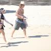 Felicity Huffman et sa petite famille arrive sur la plage de Los Cabos. Mexique, 3 avril 2011
