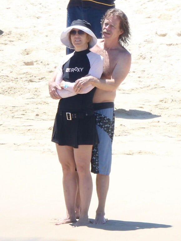 Felicity Huffman vit d'amour et d'eau fraîche dans les bras de son mari, l'acteur William H. Macy. Mexique, 3 avril 2011