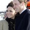 Kate Middleton et son fiancé le prince William sur l'île d'Anglesey en février 2011