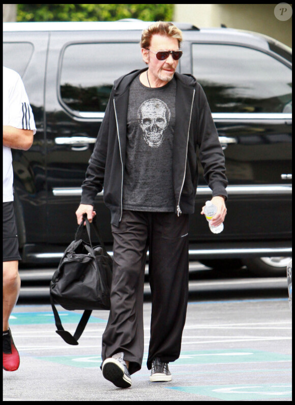 Johnny Hallyday se rend dans son club de gym à Los Angeles le 18 avril 2011