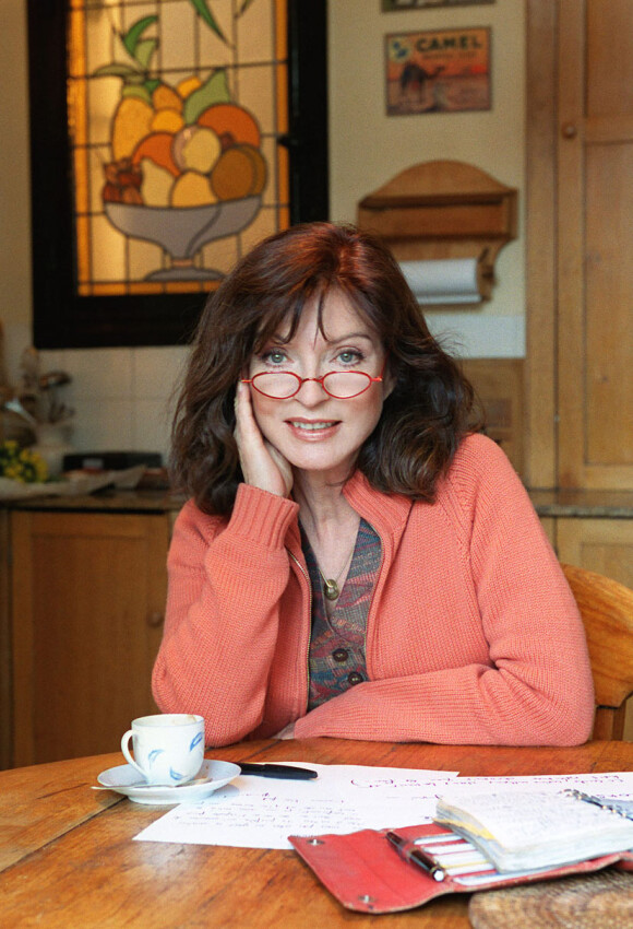 Marie-France Pisier en 2002 à Paris