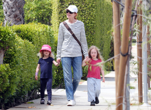 Marcia Cross et ses filles Eden et Savannah à Los Angeles le 17 avril 2011