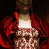 Alexander McQueen : Savage beauty est une magnifique retrospective sur les créations du génie Anglais. New York, 2 mai 2011