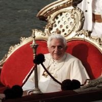 Le Pape se "gondole" à Venise !