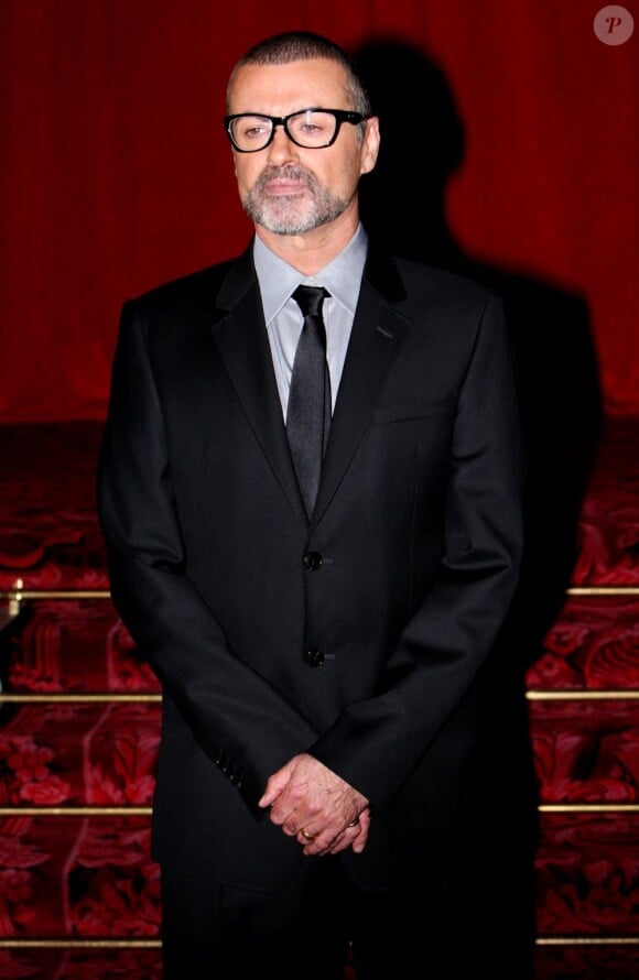 George Michael annonce sa prochaine tournée Symphonica, au Royal Opera House, à Londres le 11 mai 2011