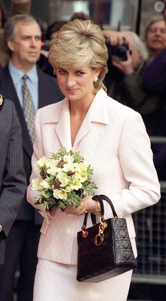 Lady Diana le 6 mars 1996, à Londres.