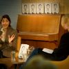Ingrid Betancourt en Norvège le 4 mai 2011 pour la promotion de ses mémoires de captivité. Le 21 ma, le journal Le parisien annonce que l'ancienne sénatrice colombienne part s'installer en Angleterre pour y passer sa thèse en théologie...