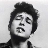 Bob Dylan : Son passé de junkie suicidaire révélé !