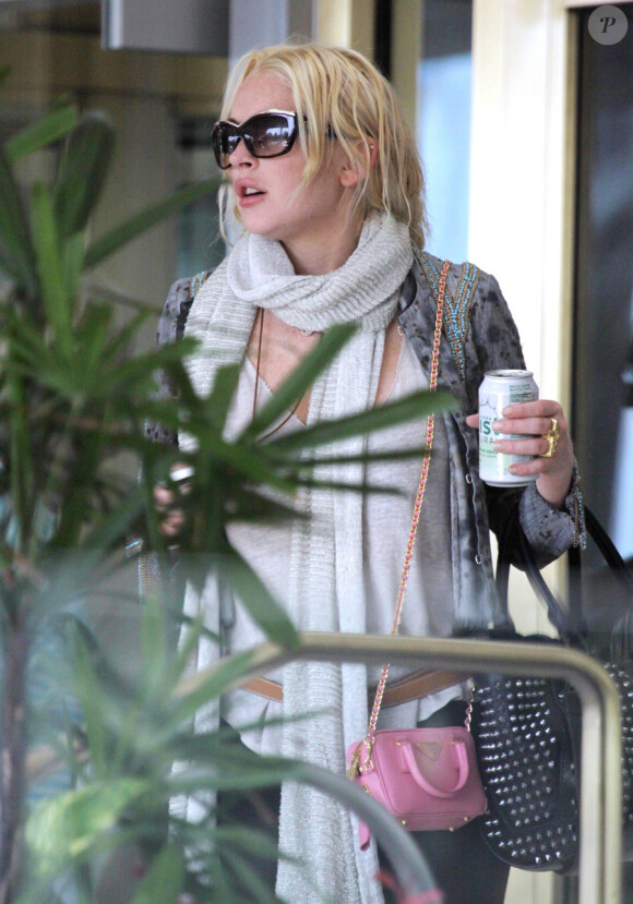Lindsay Lohan quittant Miami le 24 mai 2011