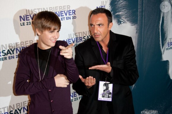 Nikos et Justin Bieber lors de l'avant-première de Never say never le 17 février 2011