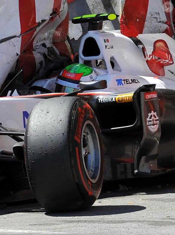 Le terrible accident ddu pilote mexicain Sergio Perez lors des essais du Grand Prix de Monaco, le 28 mai 2011.