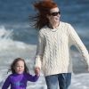Marcia Cross en famille à la plage à Santa Monica le 30 mai 2011. Elle profite du soleil avec ses jumelles Savannah et Eden et son mari Tom Mahoney.