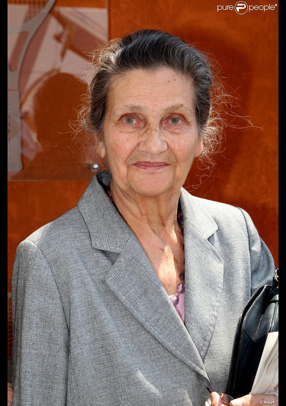 Simone Veil à Roland-Garros pour assister à la finale ...
