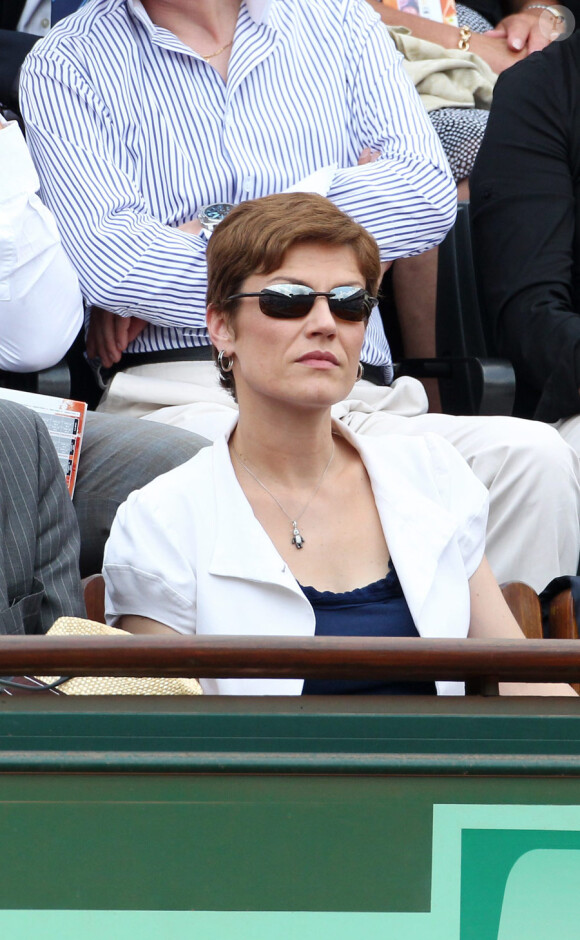 Chantal Jouanno à Roland-Garros pour assister à la finale Dames qui a vu la victoire de la Chinoise Li Na sur l'Italienne tenante du titre Francesca Schiavone, le 4 juin 2011