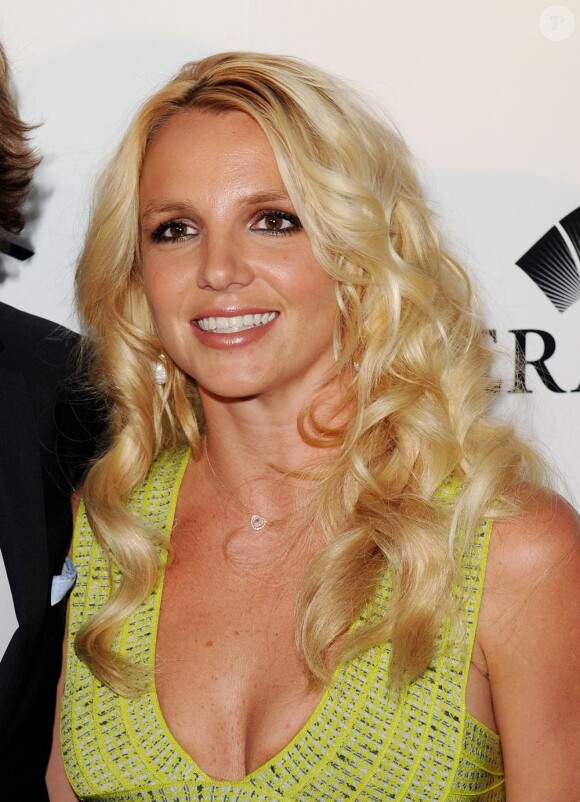 Britney Spears entamera une tournée mondiale à partir du 16 juin 2011.