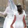 Pippa Middleton a tenu la traine de la robe de mariée de sa soeur lors de son somptueux mariage le 29 avril 2011 à Londres.