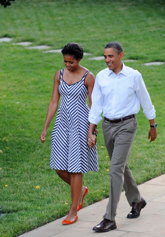 Michelle et Barack Obama dans les jardins de la Maison Blanche le 15 juin 2011 pour un pique-nique du Congrés.